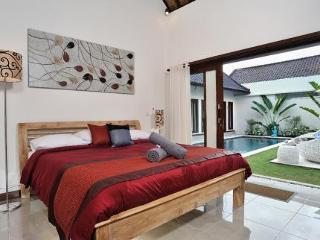 Capri * Seminyak (Bali)